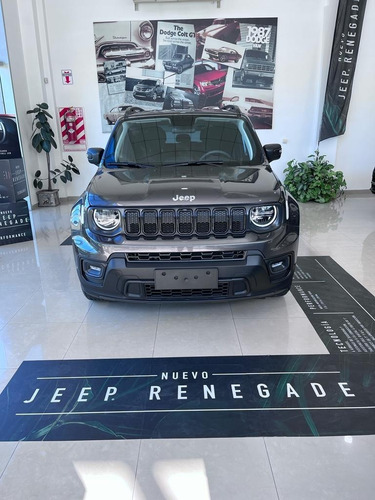 Imagen 2 de 22 de Renegade Sport 2022