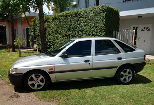 Ford Escort 1997 1.8 Clx 5 P