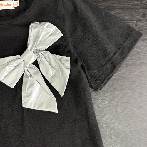 Conjunto De Camiseta Y Falda De Manga Corta Con Lazo Para Ni