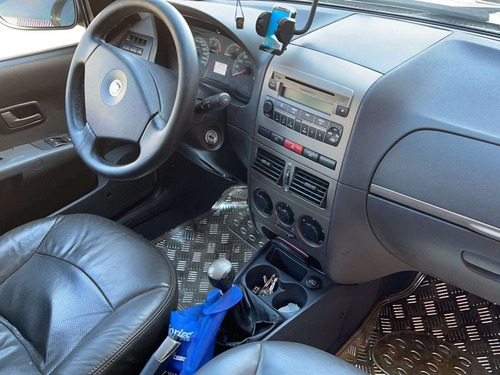 Imagem 6 de 8 de Fiat Palio Weekend Trekking 1.6 16v Flex