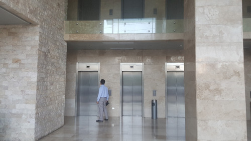 Edificio Quantum Metro Manquehue