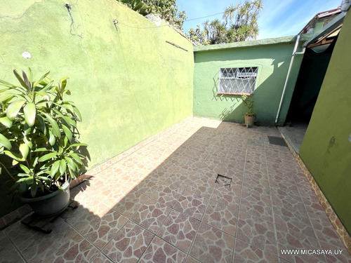 Venta Casa, A Dos Cuadras De 8 De Octubre, 3 Dormitorios