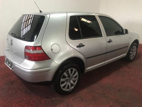 Volkswagen Golf 1.6 Mi Plus 8v Gasolina 4p Manual
