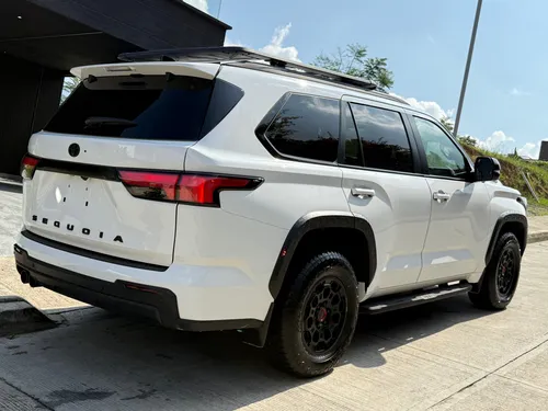 Toyota Sequoia 3.5 V6 Trd Pro