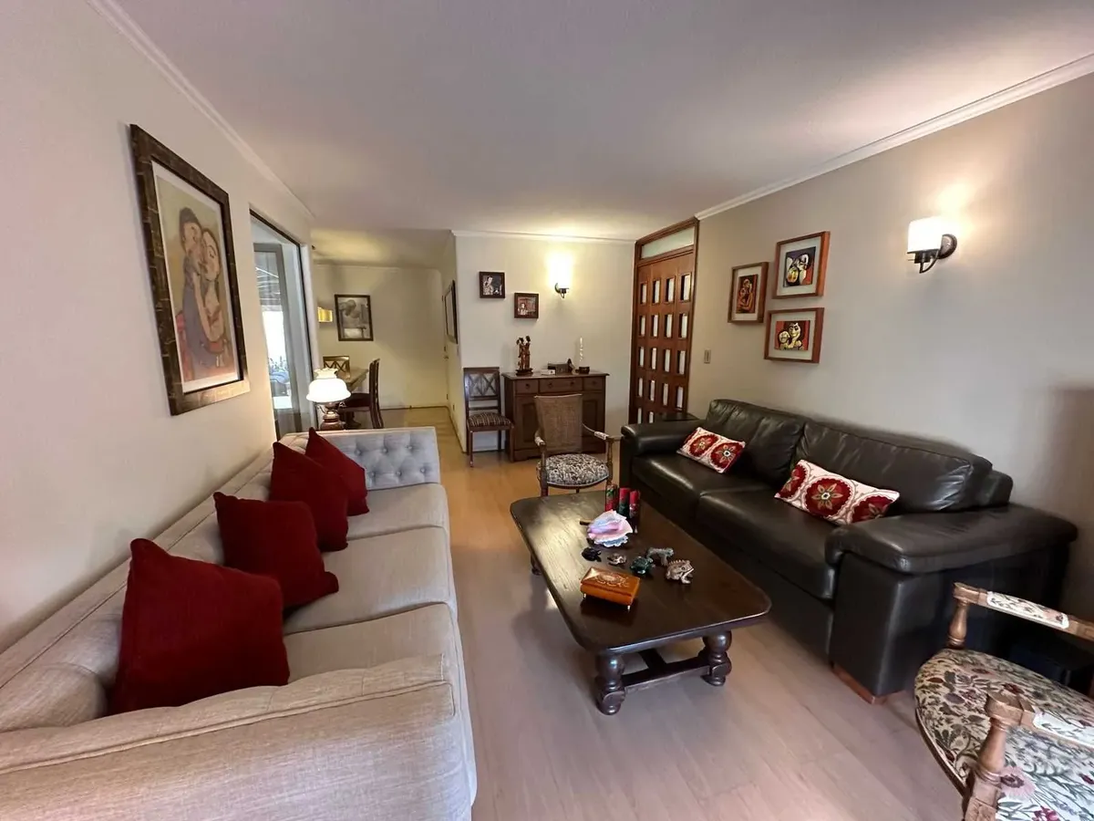 Imagen 5 de 23 de Oportunidad Venta De Amplia Casa Con Piscina (93842)