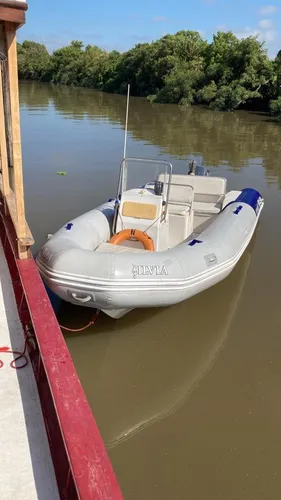 Semirigido Con Motor 90 Hp