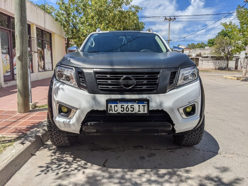 Nissan Frontier Le Cd 2.3 4x2 Mt Np300