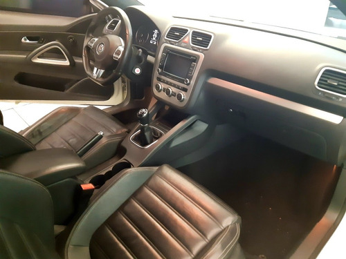 Imagen 13 de 15 de Volkswagen Scirocco 1.4 Tsi 160cv Dsg 2012