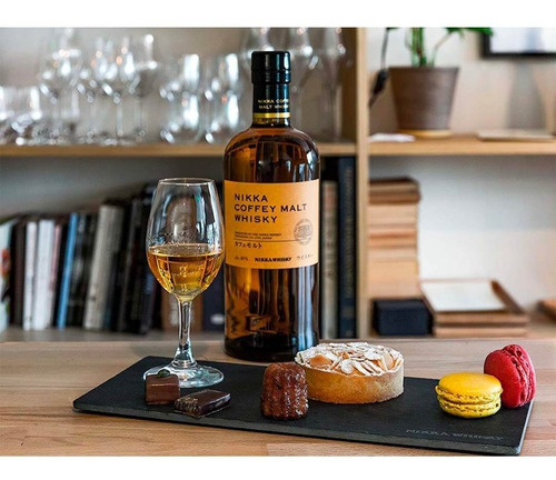 Imagen 4 de 6 de Whisky Japones Nikka Coffey Malt 700ml En Estuche