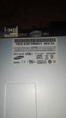 Unidad Floppy De Disquete Disk Drive Samsung Sfd-321b