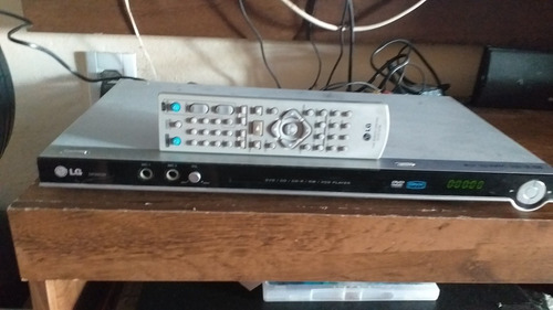 Imagem 1 de 10 de Aparelho De Dvd LG Com Karaokê Divx