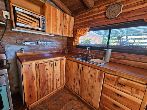 Casa De 2 Dormitorios C/quincho En Esquel-chubut-