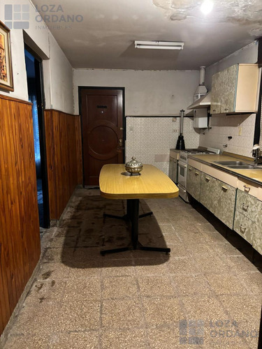 Dos Casas En Un Terreno De Barrio San Martin