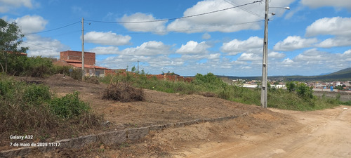 Terreno Tamanho 10x20 Com Água , Luz E Esgoto
