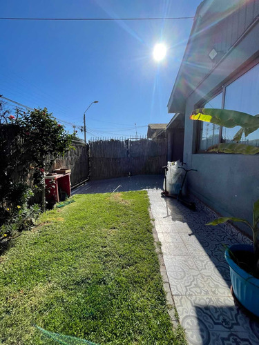 Casa De 3d-1b Impecable En Sector Cisternas (97745)