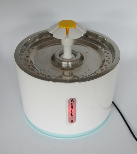 Fuente Agua Recirculante Acero Inox Bebedero 2.4l Aurelia