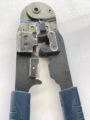 Pinza Ponchadora Rj45 (Usado)