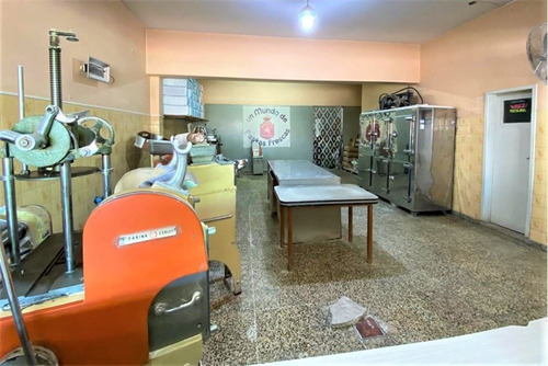 Venta Fabrica De Pastas C/trayec De Más De 38 Años