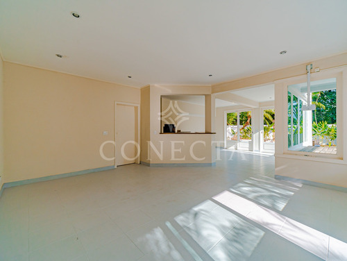 Imagem 12 de 29 de Aconchegante Casa 600m² De Alto Padrão Para Locação No Alphaville 10 - Cnca1109-2