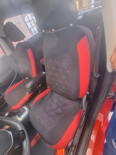 Volkswagen Polo 1.6 At