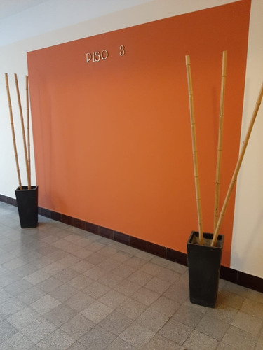 Oficina A La Venta En La Ciudad Vieja || Alquilada