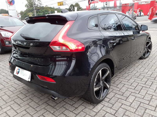 Volvo V40 T4