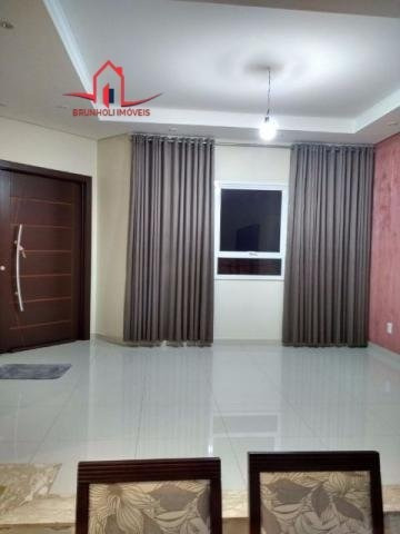 Casa A Venda No Bairro Ortizes Em Valinhos - Sp. - 2467-1
