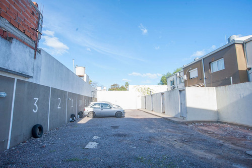 Venta Duplex 2 Dormitorios Los Hornos La Plata