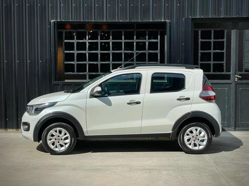 Fiat Mobi 1.0 Way Live On