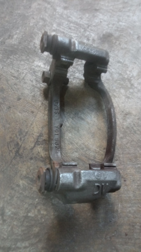 Porta Caliper Derecho De Toyota Corolla 09/14