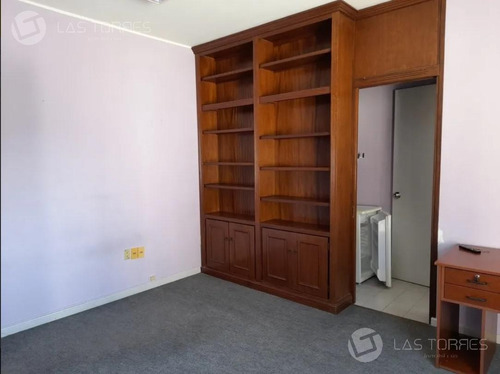 Vivienda U Oficina, Piso 4, Gastos Bajos