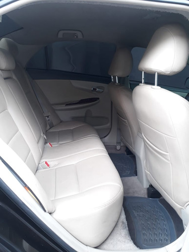 Toyota - Corolla Altis 2.0