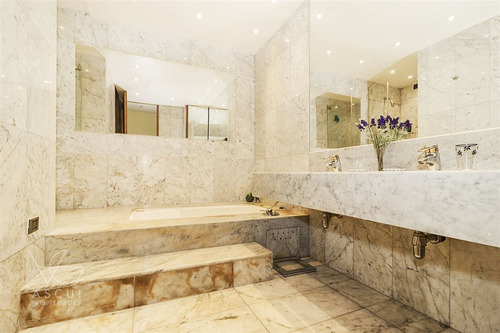 Departamento En Venta De 4 Dorm. En Las Condes