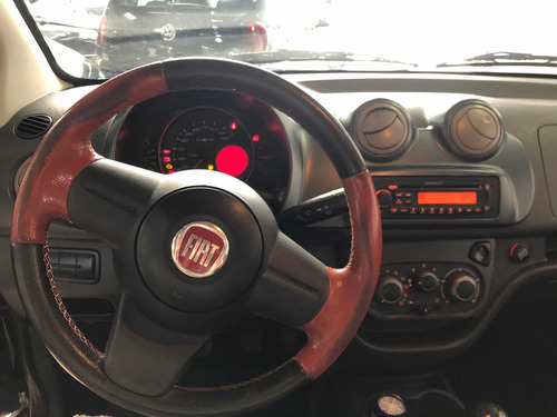 Fiat Uno 1.4 Sporting Flex 5p 2012