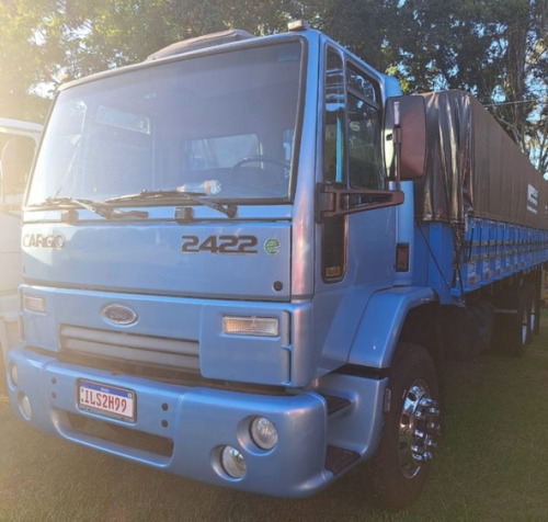 Cargo 2422 E 3-eixos Graneleiro