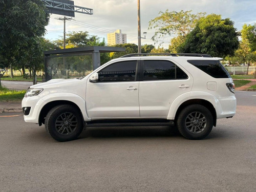 Toyota Hilux sw4 Srv4x4