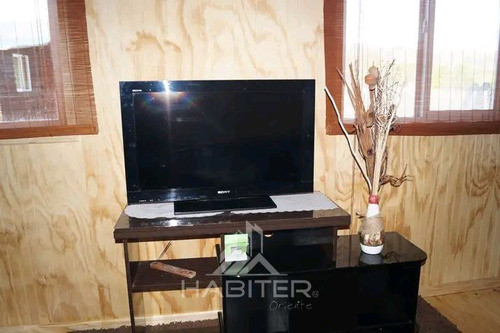 Parcela De 10.000 Mt 2 ,con 2 Cabañas ,1 Quincho