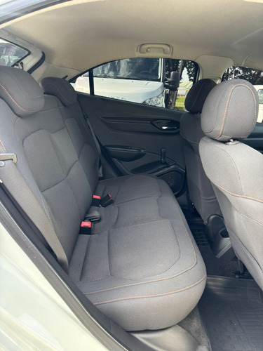Chevrolet Onix Hatch 1.4 4P FLEX LT