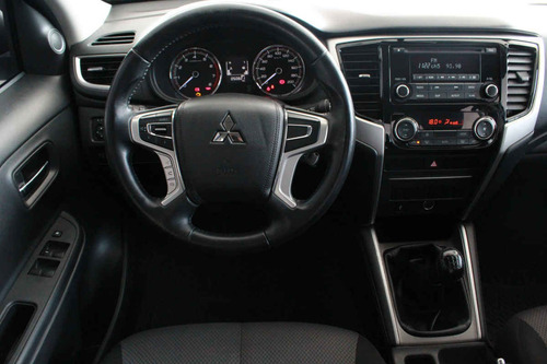 Imagen 14 de 15 de Mitsubishi L200 2021 4p Glx Doble Cabina 4x2 Gasolina