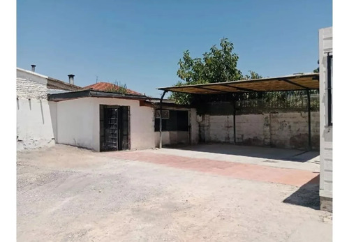 Se Vende Terreno Con Oficinas, Jjprieto Con Salesianos