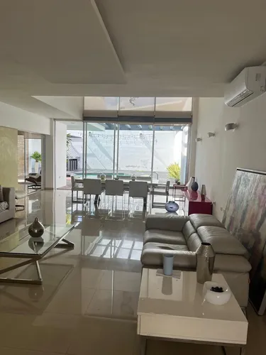 Casa En Venta En Merida F-21189, 3 Rec. Altabrisa, $10,500,000 Mn