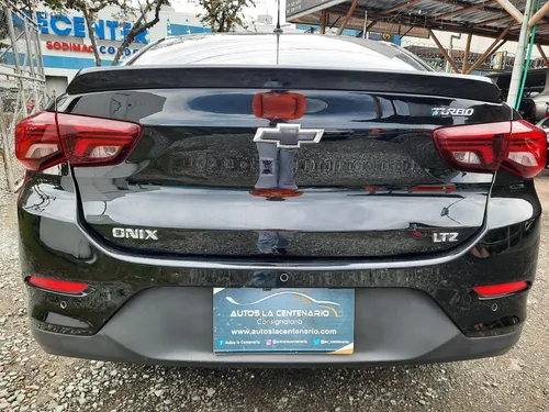 Chevrolet Onix LTZ AT