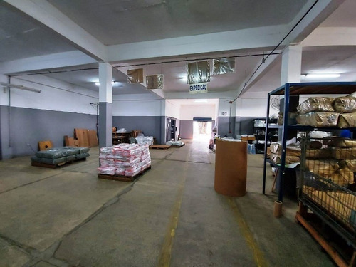 Imagem 12 de 29 de Imovel Industrial Para Alugar Com 4.500m2 De Area Construida Na Região Da BrasiLGás - Iur461 - 69413352