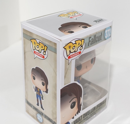 Funko Pop! Games Fallout - Vault Dweller (female) 372 (Usado)