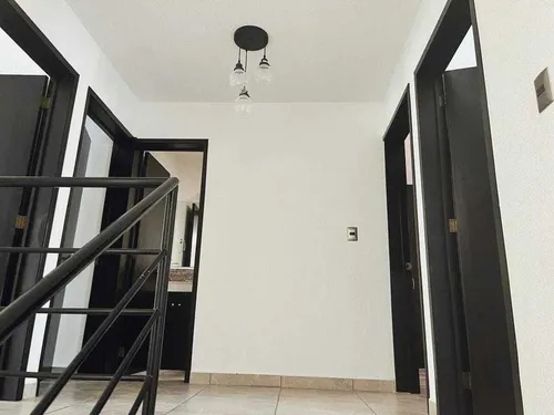 Casa En Venta En Vista Alegre Queretaro