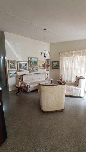 Imagen 5 de 14 de Casa En Tinaquillo, Urbanización Tamanaco. C110