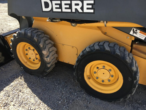 Minicargador John Deere 318d Año 2012 Folio 16428