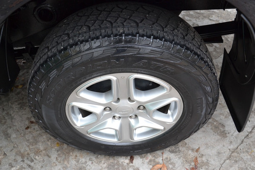 Imagen 8 de 25 de Ford Ranger Xlt 3.2 2015 4x2 / Unico Dueño / Permuto