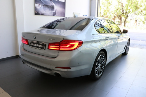 Imagen 4 de 19 de Bmw 530i Sportline