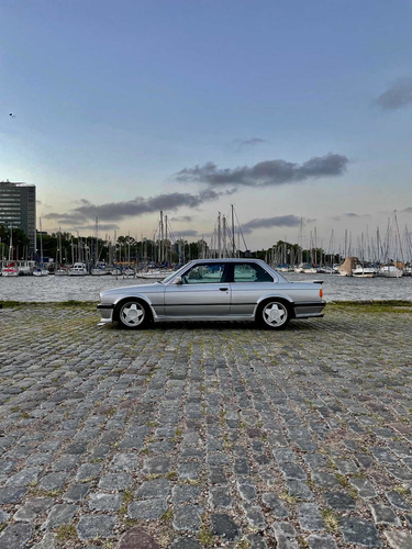 Imagen 18 de 20 de Bmw 325i E30